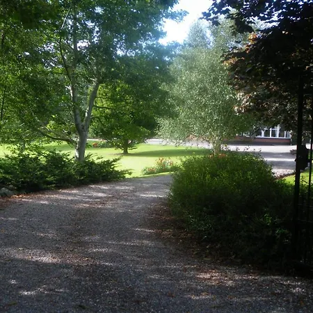 Redwood Bed & Breakfast Dunrine