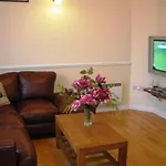 Bed and Breakfast Redwood 4*