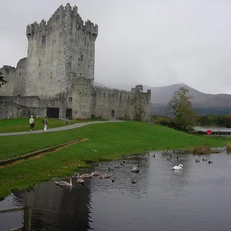 红木酒店 Dunrine