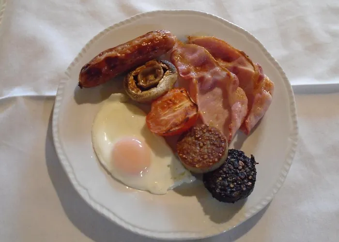 Redwood Bed & Breakfast