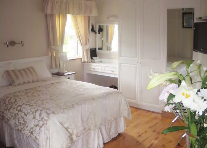Bed & Breakfast Redwood 4*